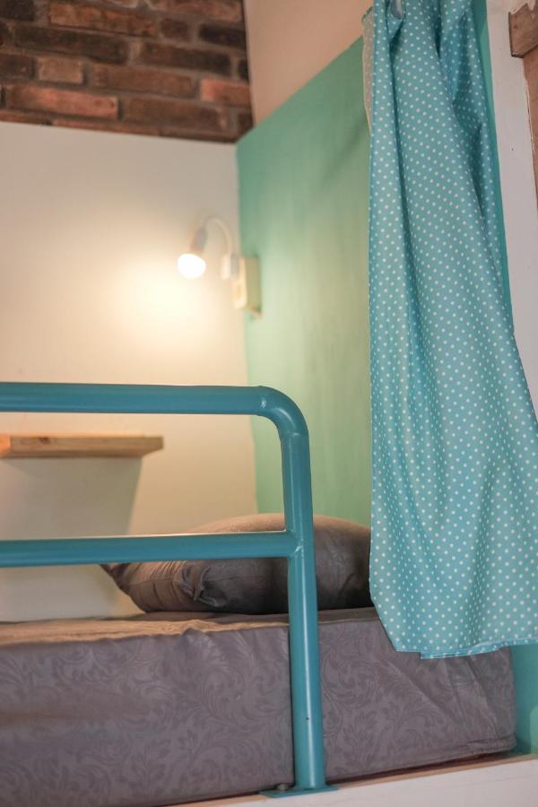 Abrakadabra 747 Apartment Yogyakarta Exterior photo