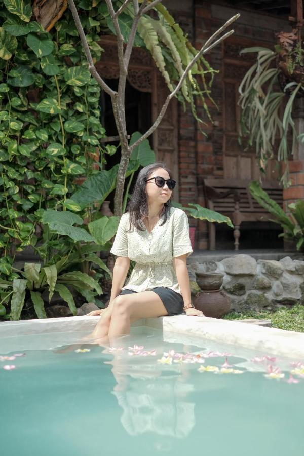 Abrakadabra 747 Apartment Yogyakarta Exterior photo